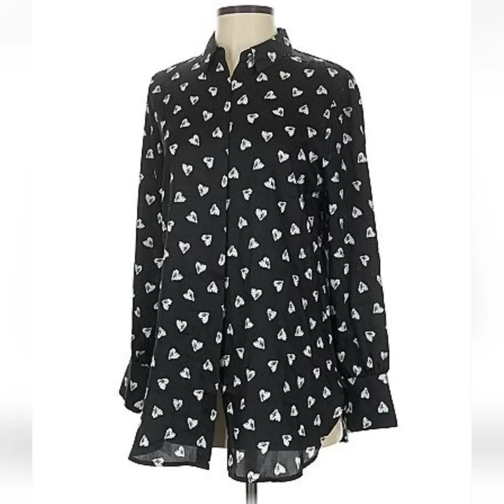 Chico's  heart print Button Up Blouse Valentines Day